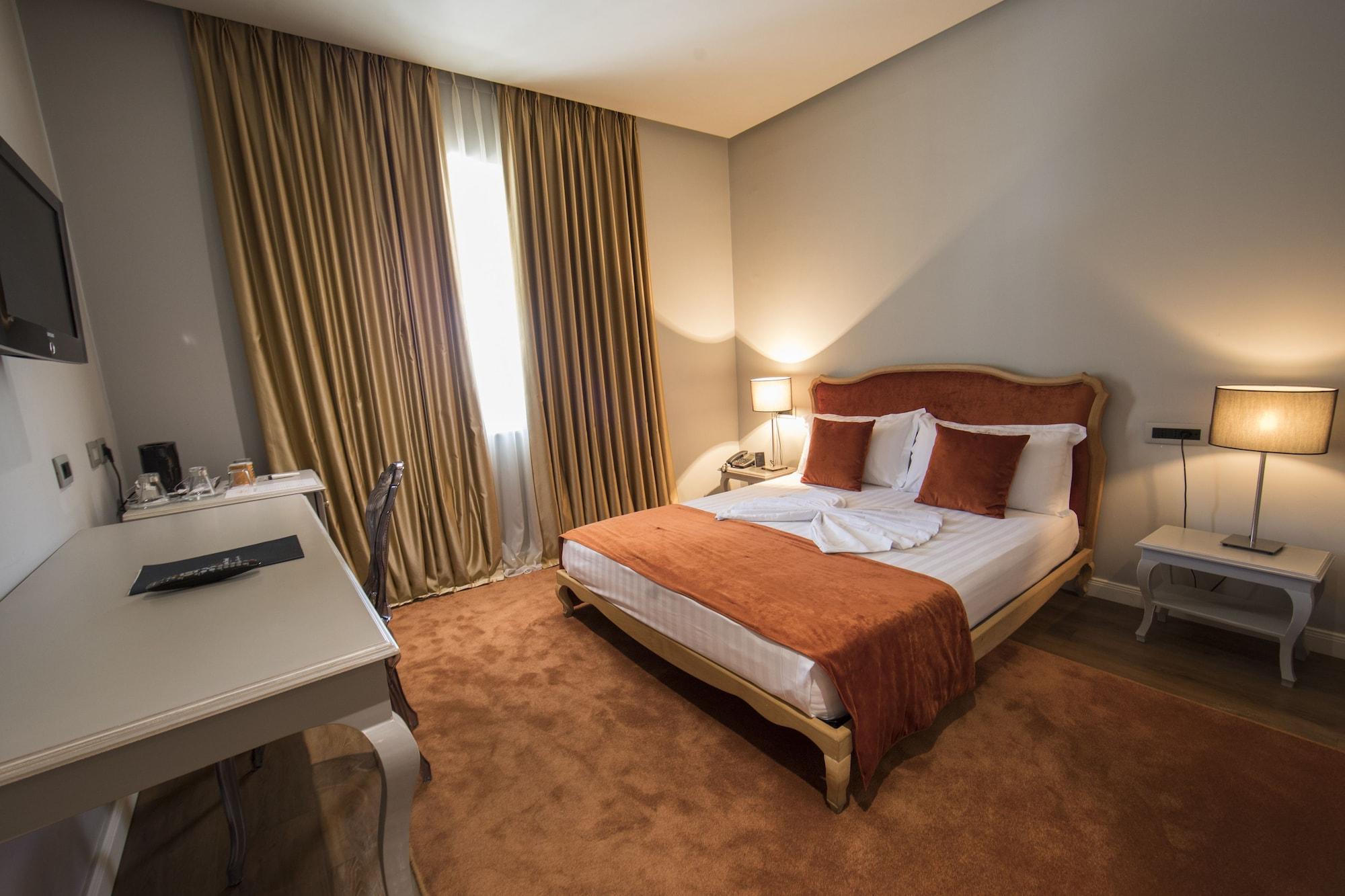 Hotel Classic